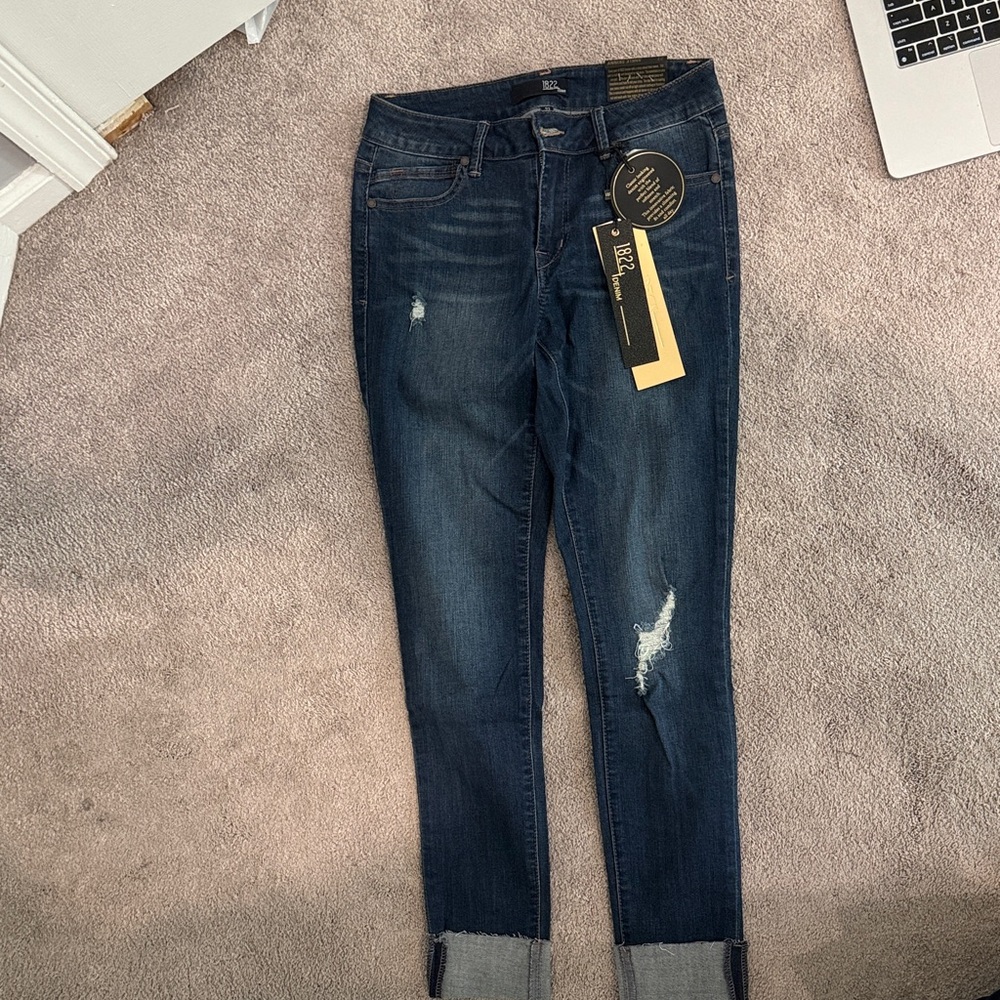 1822 Denim Women's Dark Blue Skinny Jeans